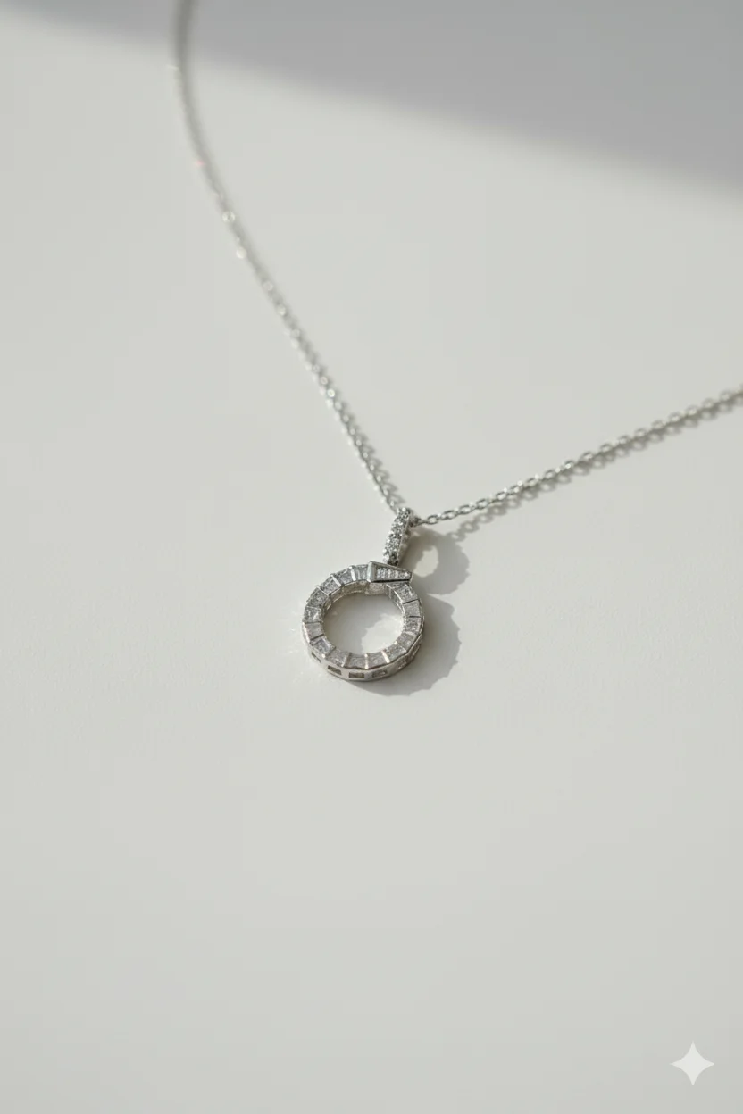 Silver-necklace-with-ring-pendant1
